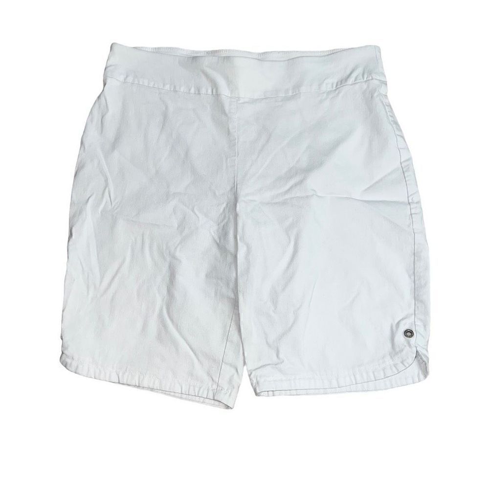 CATO White Shorts Size 14